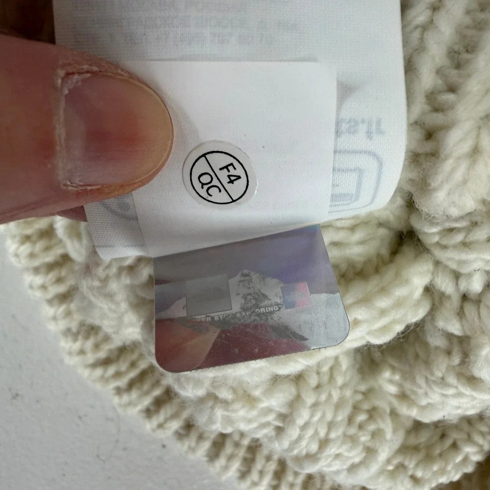 The North Face Kids OS Beanie Cable Knit Faux Fur Pom Pom Cream Hat NF0A7WFL